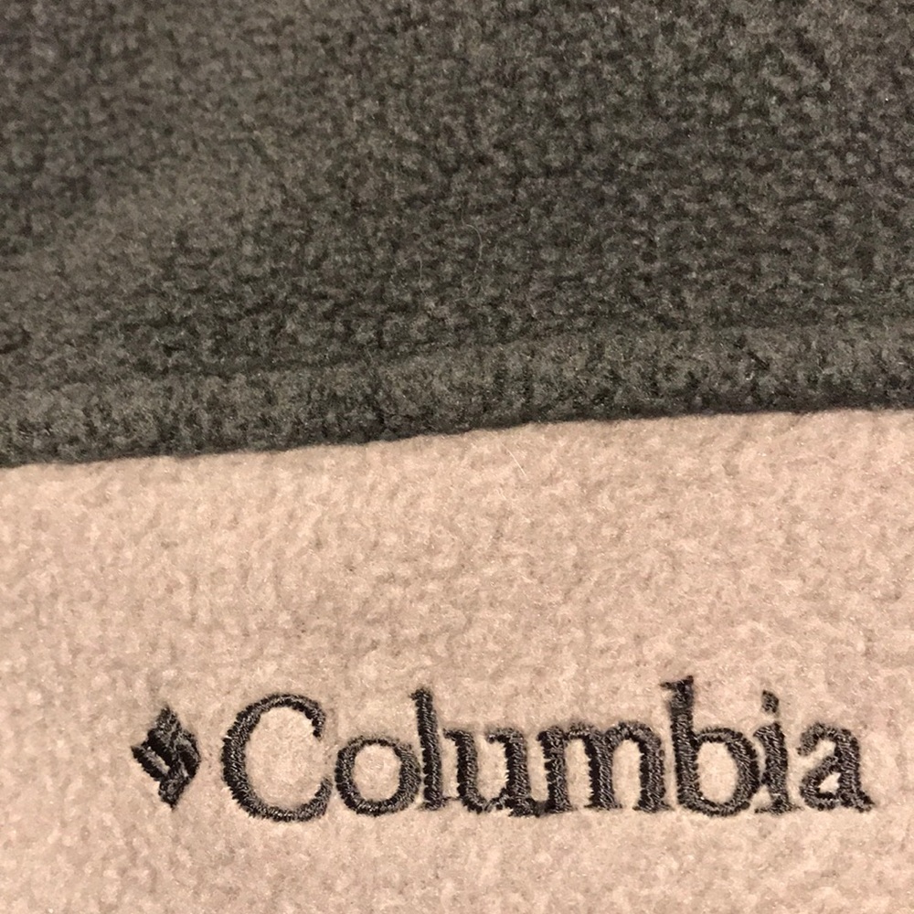 Columbia grey and light grey fleece jacket Medium